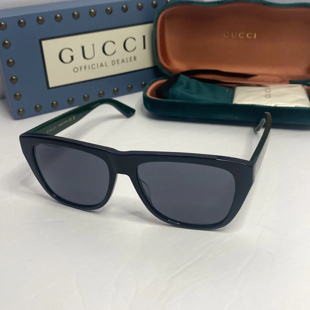 Auth - New - Gucci Sunglasses Unisex GG0926S 001 Black-Green/Grey 57-16-145mm